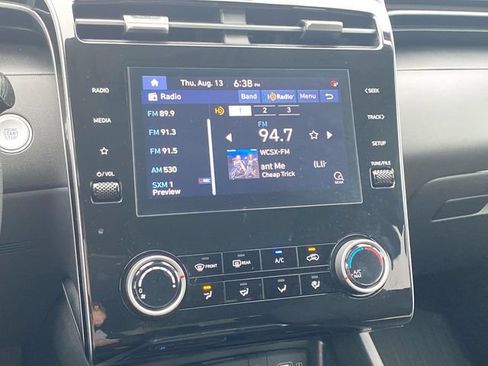 Used 2023 Hyundai Tucson SEL FWD image 13