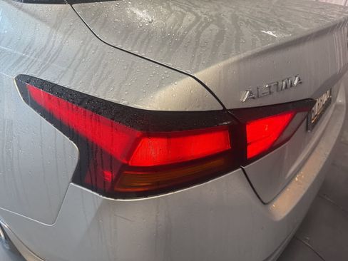 Used 2020 Nissan Altima 2.5 S image 11