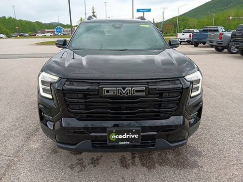 New 2026 GMC Terrain Elevation w/ Elevation Premium Package AWD/4WD image 2
