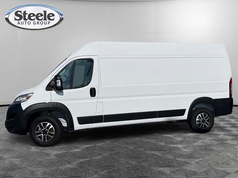 Used 2023 RAM 1500 Lone Star w/ Trailer Tow Group image 2