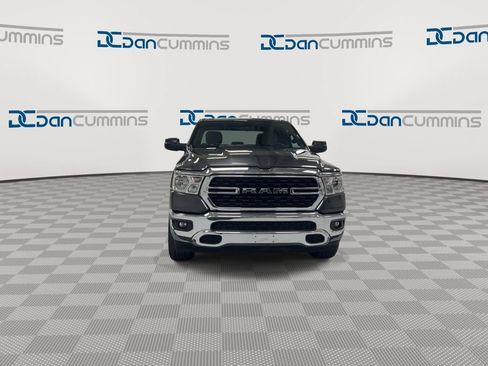 Used 2022 RAM 1500 Big Horn AWD/4WD image 3