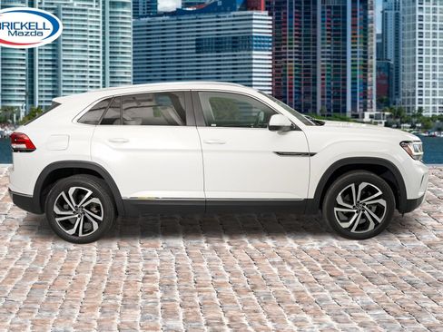 Used 2023 Volkswagen Atlas Cross Sport SEL AWD/4WD image 8