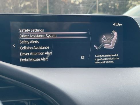 Used 2025 MAZDA MAZDA3 s image 24