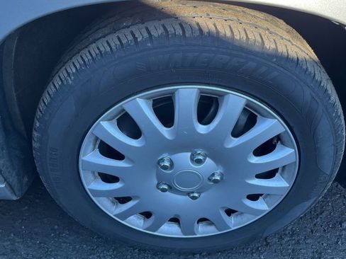 Used 2008 Chevrolet HHR LT FWD image 13