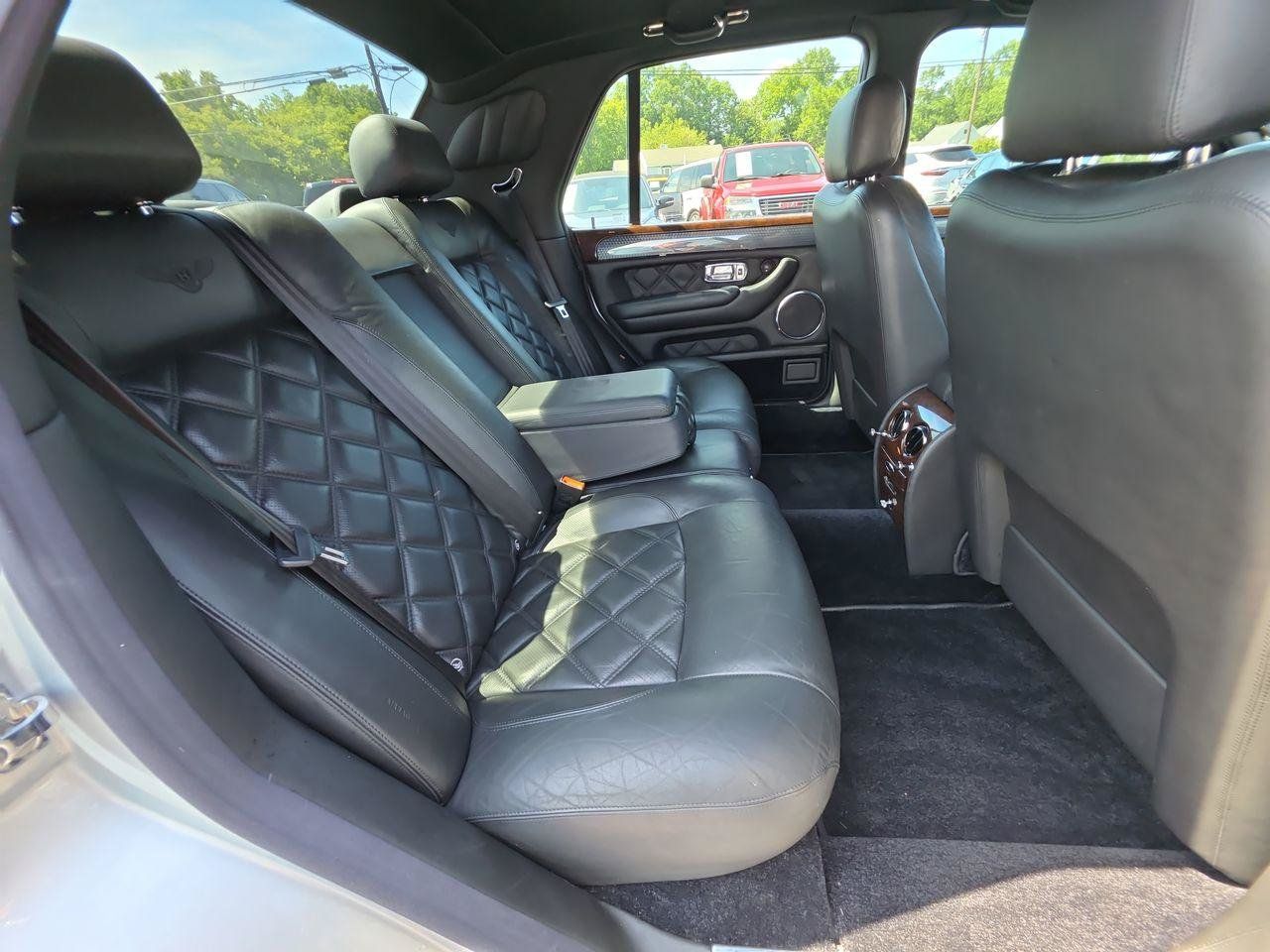 Used 2007 Bentley Arnage T RWD image 7