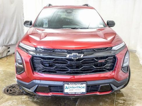 New 2026 Chevrolet Equinox RS w/ LPO, Floor Liner Package FWD image 5