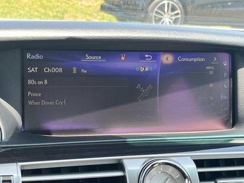 Used 2017 Lexus LS 460 w/ Comfort Package RWD image 29