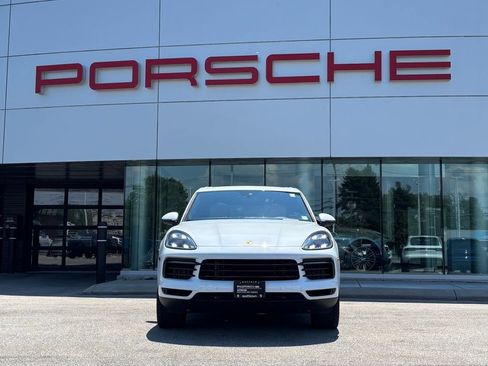 Certified 2023 Porsche Cayenne S Platinum AWD/4WD image 21