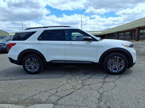 Certified 2023 Ford Explorer XLT w/ Equipment Group 202A AWD/4WD image 6