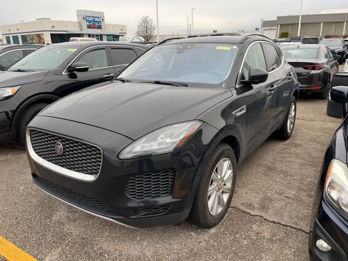 Used 2019 Jaguar E-PACE S image 2