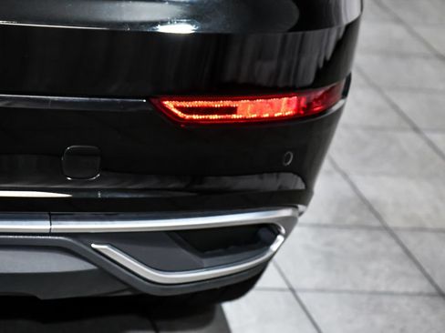 Used 2023 Audi Q8 Premium Plus w/ Premium Plus Package AWD/4WD image 87