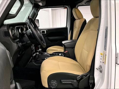 Used 2019 Jeep Wrangler Unlimited Sport S AWD/4WD image 23