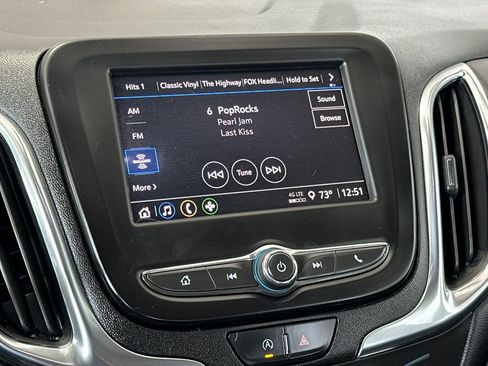 Used 2022 Chevrolet Equinox LT FWD image 18