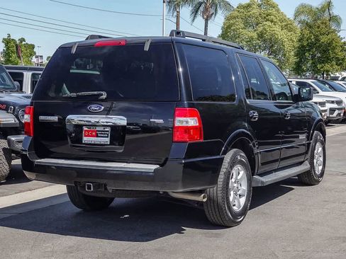 Used 2008 Ford Expedition XLT RWD image 4
