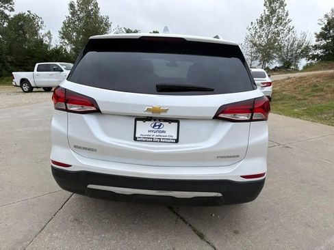 Used 2022 Chevrolet Equinox Premier FWD image 4