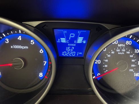 Used 2015 Hyundai Tucson GLS w/ Option Group 02 FWD image 21