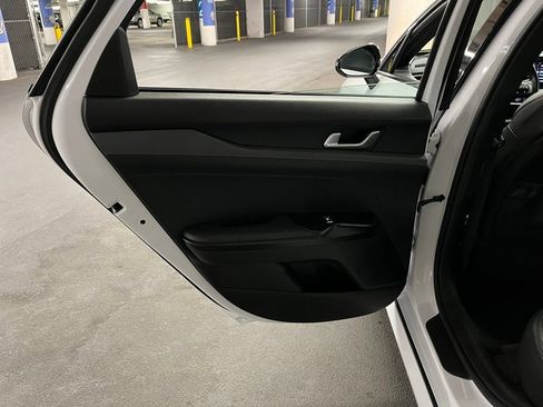 Used 2023 Kia K5 GT-Line image 20