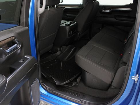Used 2022 Chevrolet Silverado 1500 RST RWD image 28