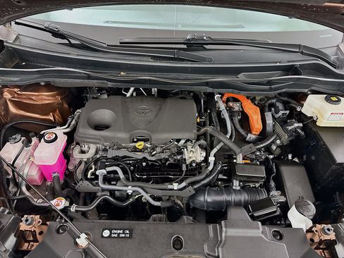 Certified 2022 Toyota Sienna Limited AWD/4WD image 10