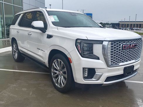 Used 2023 GMC Yukon Denali w/ Denali Reserve Package AWD/4WD image 5