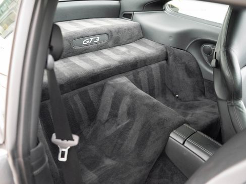 Used 2004 Porsche 911 GT3 image 28