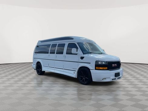 Used 2019 GMC Savana 2500 Extended w/ Enhanced Convenience Package image 2