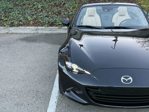 Used 2016 MAZDA MX-5 Miata Grand Touring image 9