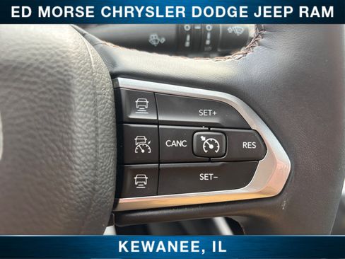 Used 2022 Jeep Compass Limited AWD/4WD image 24