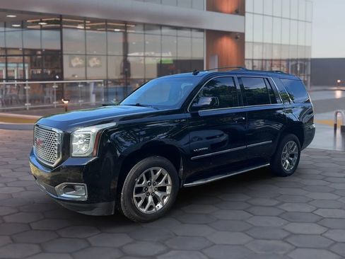Used 2015 GMC Yukon SLT w/ Open Road Package AWD/4WD image 2