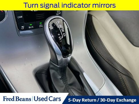 Used 2017 Volvo V60 T5 Cross Country w/ Convenience Package image 20