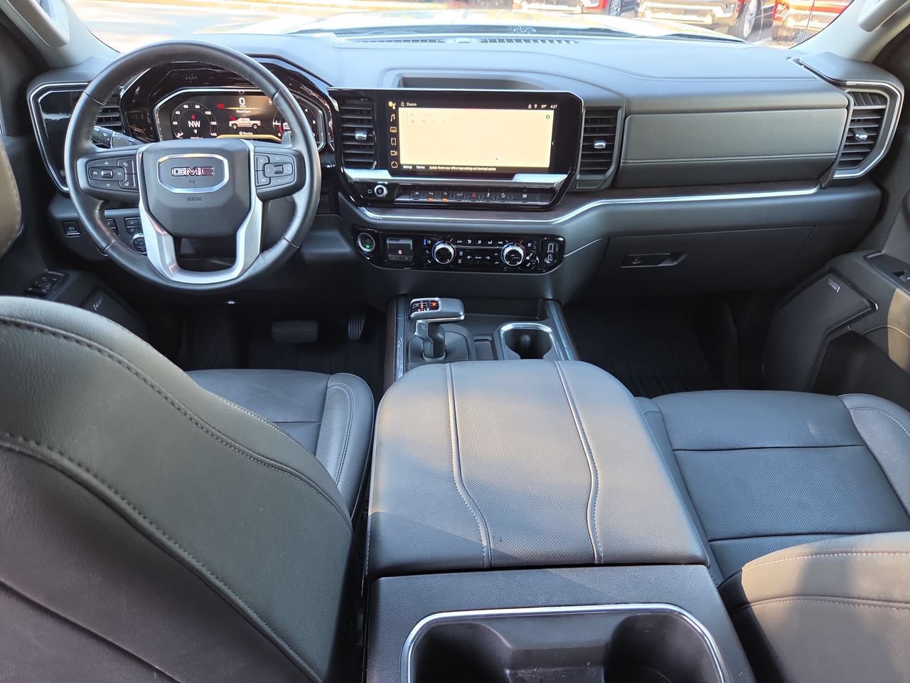 Used 2024 GMC Sierra 1500 SLT w/ SLT Premium Plus Package AWD/4WD image 24