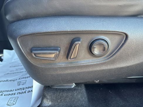 Used 2023 Toyota Highlander XSE image 26