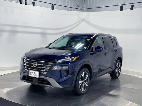 Used 2026 Nissan Rogue SL AWD/4WD image 8