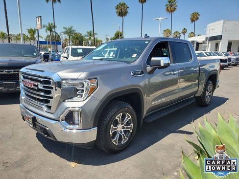 Used 2021 GMC Sierra 1500 SLT w/ SLT Convenience Package AWD/4WD image 2