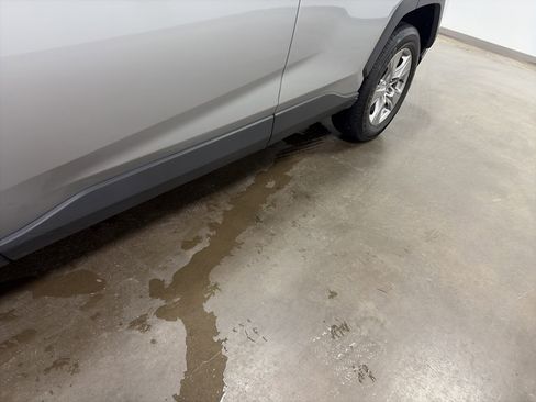 Used 2023 Toyota RAV4 XLE image 10