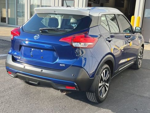 Used 2020 Nissan Kicks SR w/ SR Premium Package image 8