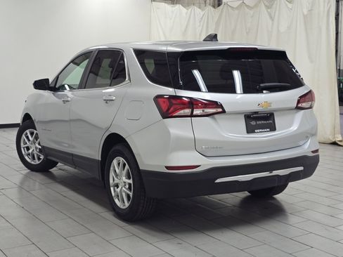 Used 2022 Chevrolet Equinox LT w/ LPO, Floor Liner Package image 12