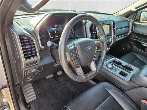 Used 2020 Ford Expedition XLT w/ Equipment Group 202A RWD image 8