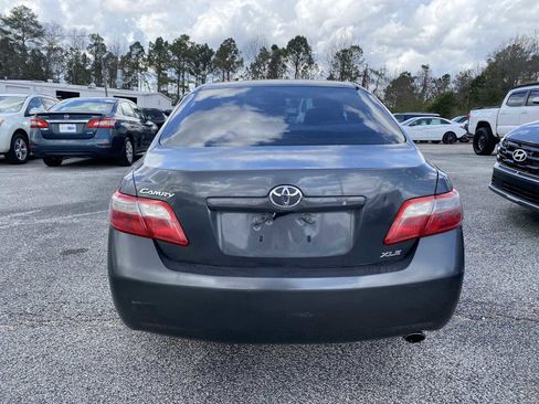 Used 2007 Toyota Camry XLE image 4
