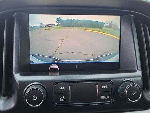 Used 2022 Chevrolet Colorado LT w/ Fleet Safety Package image 34