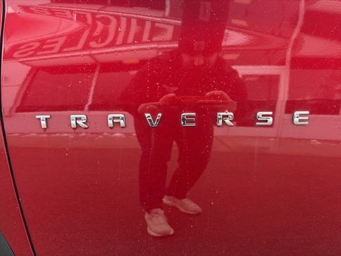 Certified 2023 Chevrolet Traverse LT image 11