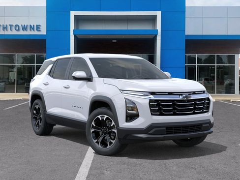 New 2026 Chevrolet Equinox LT w/ Safety and Technology Package FWD image 31