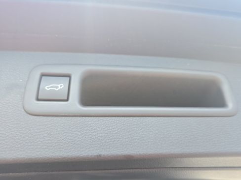 Used 2026 Toyota Highlander Limited AWD/4WD image 14