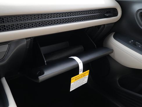 New 2026 Honda HR-V LX image 27