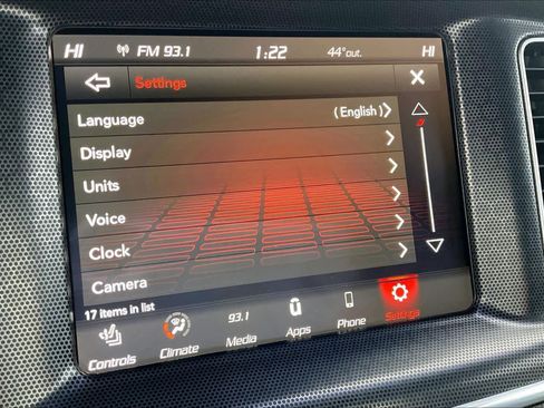 Used 2018 Dodge Charger R/T w/ Plus Group image 37