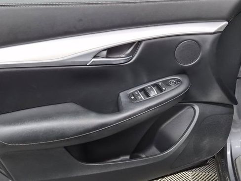 Used 2021 INFINITI QX50 Luxe w/ Appearance Package image 19