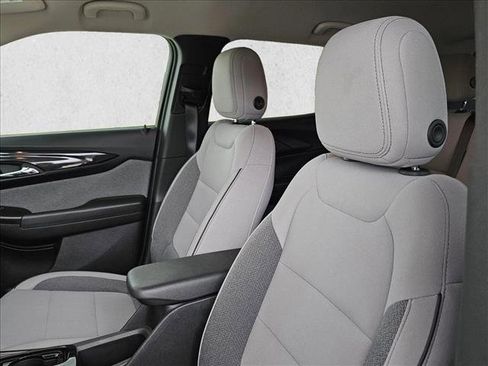 Used 2025 Chevrolet TrailBlazer LT AWD/4WD image 18
