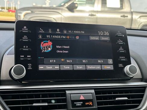 Used 2020 Honda Accord EX-L image 18