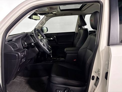 Used 2024 Toyota 4Runner TRD Off-Road Premium w/ Moonroof Package AWD/4WD image 11