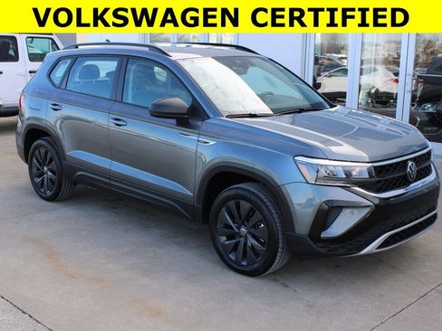 Certified 2024 Volkswagen Taos S image 1